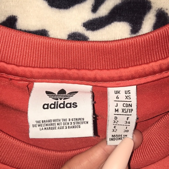 Adidas crop top - Picture 5 of 5